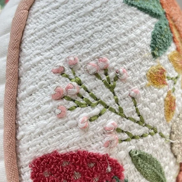 Artistic Accent 100% Cotton Embroidered Flower Summer Decor Boho Pillow Set Of 2 - Picture 5 of 8